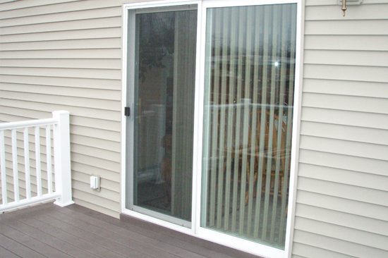 Del Aire-screen-door-repair