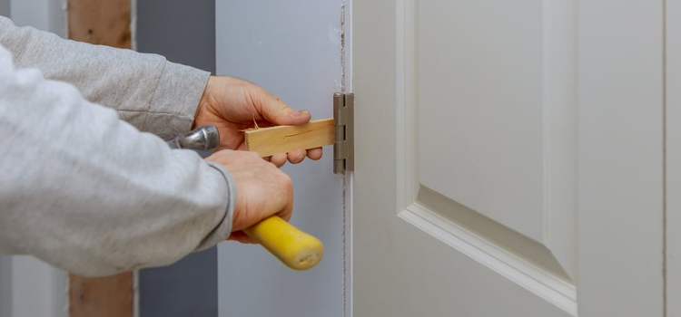 fiberglass entry door repair in Del Aire