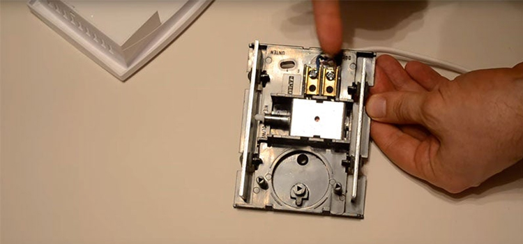 fix door bell in Del Aire