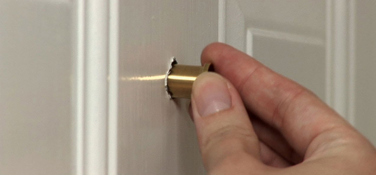 peephole door repair in Del Aire